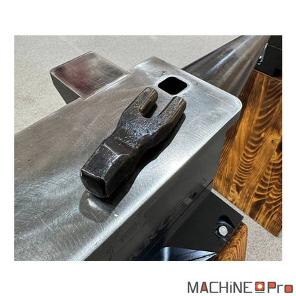 Marteau-Pilon PH50 NARGESA vue de profil cote longueur 808 mm et hauteur 1768 mm