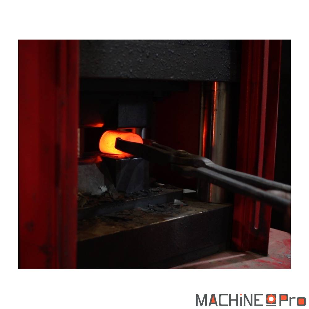 Vérin double effet 21 tonnes presse PV21 NARGESA pression 200 kg/cm² forgeage à chaud
