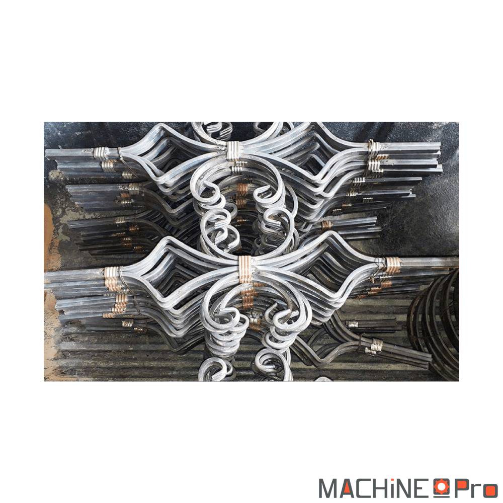 Configuration atelier de ferronnerie avec presse PP200CNC en production