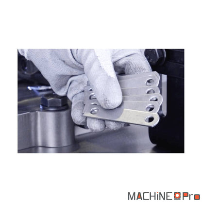 Application cintrage de tube métallique sur presse horizontale PP200CNC