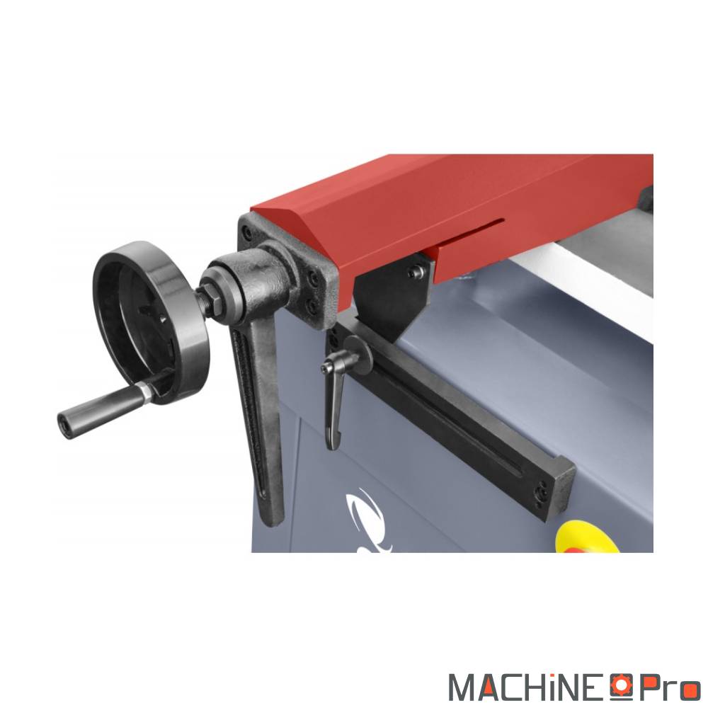 Scie à ruban CORMAK G5025 vue arrière raccordement triphasé 400 V