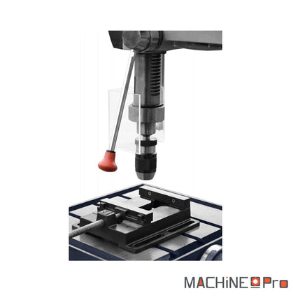 Moteur bi vitesse 1,5 kW 400 V tri avec commutateur droite gauche pour taraudage