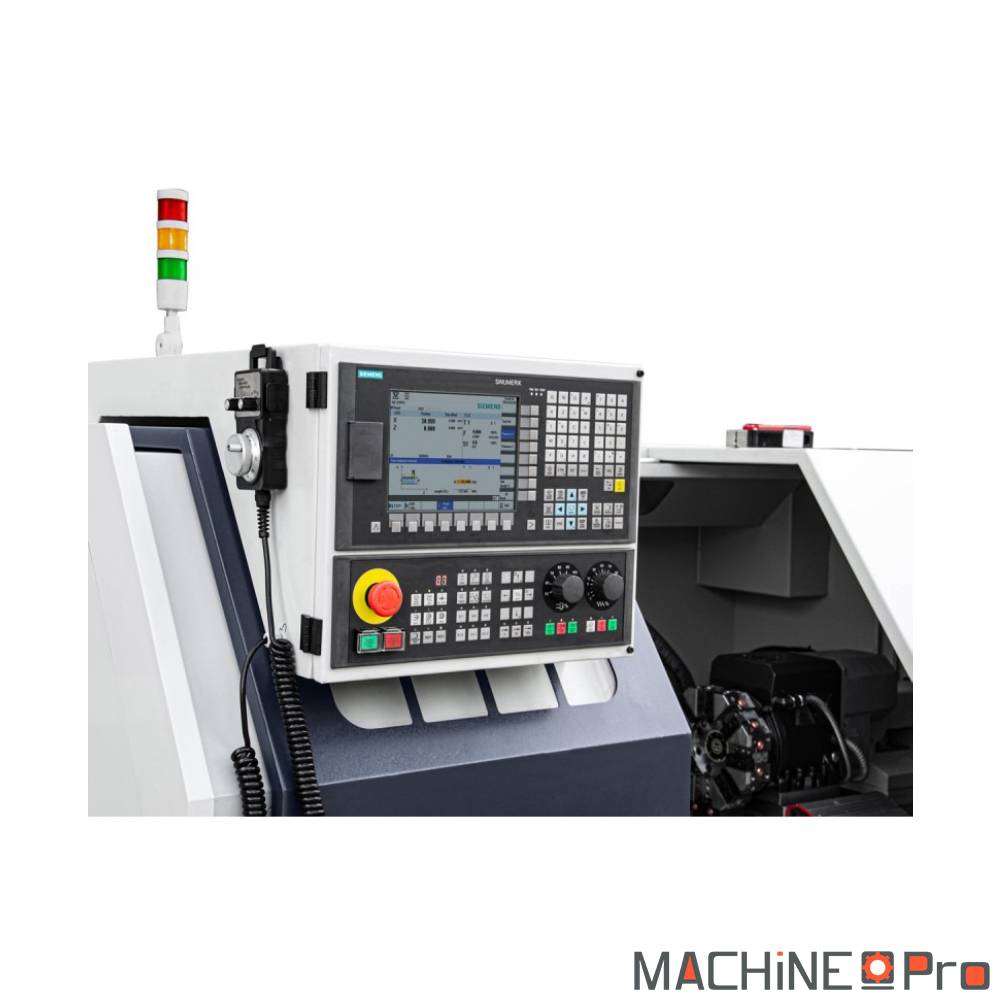Tour CNC CORMAK CKT 360x750 détail tourelle six positions porte-outils